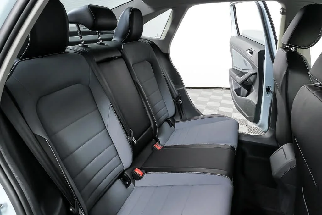 New 2026 Monument Gray Volkswagen SE image 20