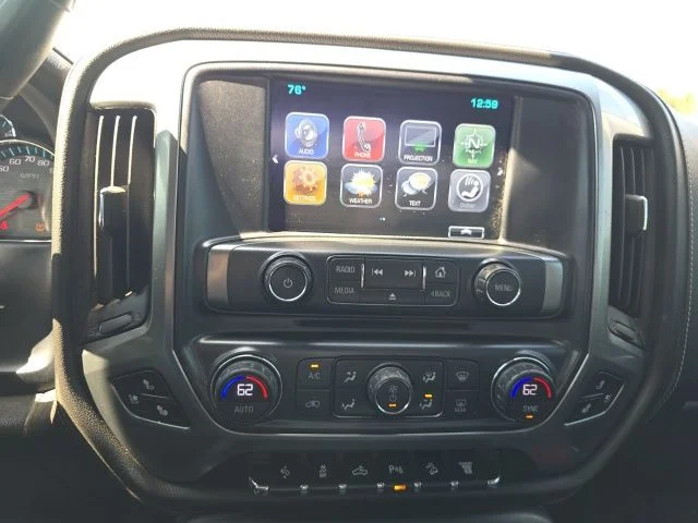 2017 Chevrolet Silverado 2500HD LTZ - Photo 13