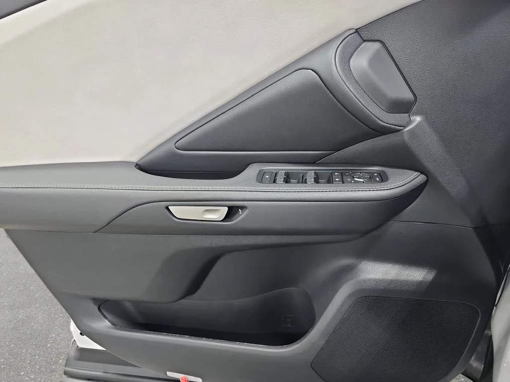 New 2026 Wind Chill Pearl Lexus PREMIUM AWD image 26