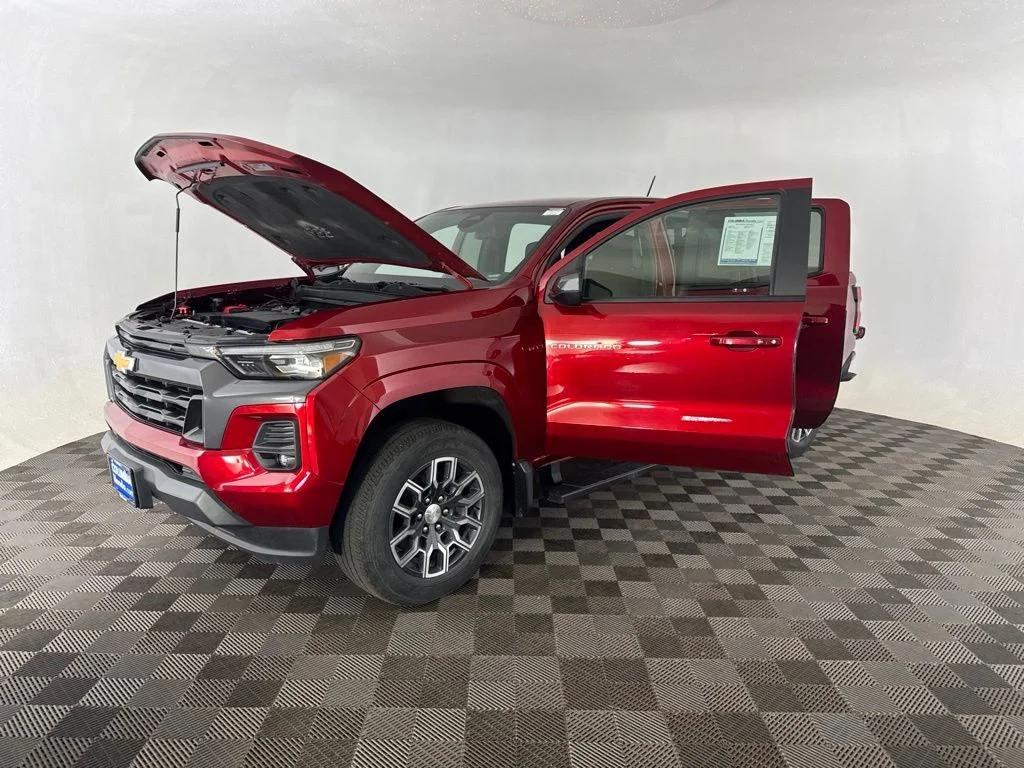 Used 2023 Red Chevrolet LT image 11