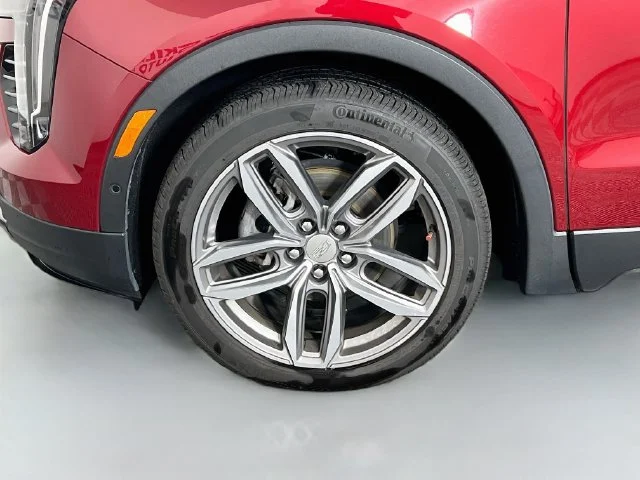 Used 2020 Red Cadillac Sport image 10