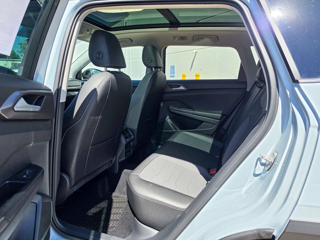 New 2026 Gray Volkswagen 1.5T SE Black image 15
