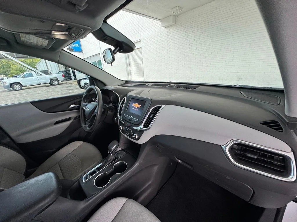 Used 2024 White Chevrolet LS image 17