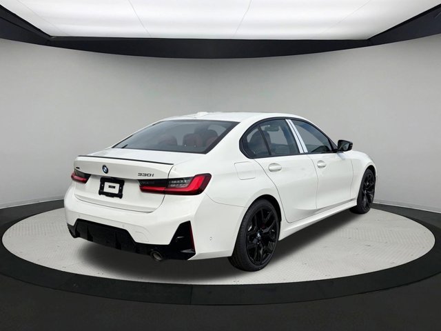 New 2026 Alpine White BMW 330i xDrive image 4