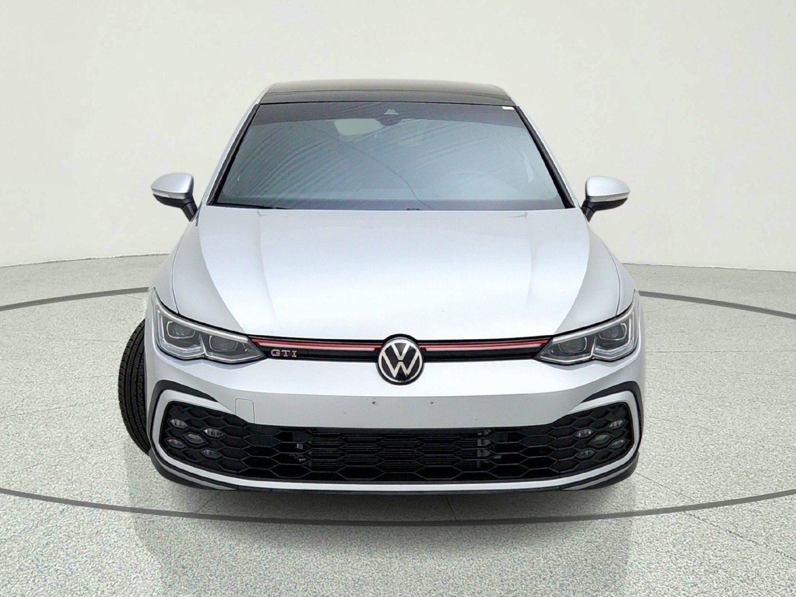 Used 2022 Reflex Silver Metallic Volkswagen SE image 5