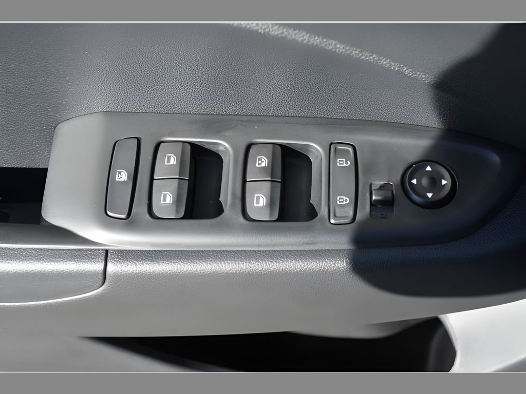 2026 Hyundai Venue SEL - Photo 14