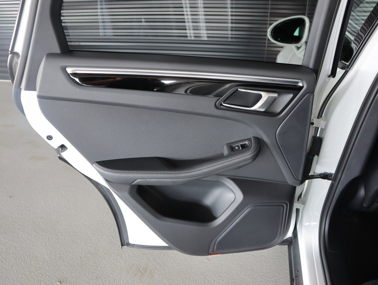 Certified Used 2023 White Porsche  image 23