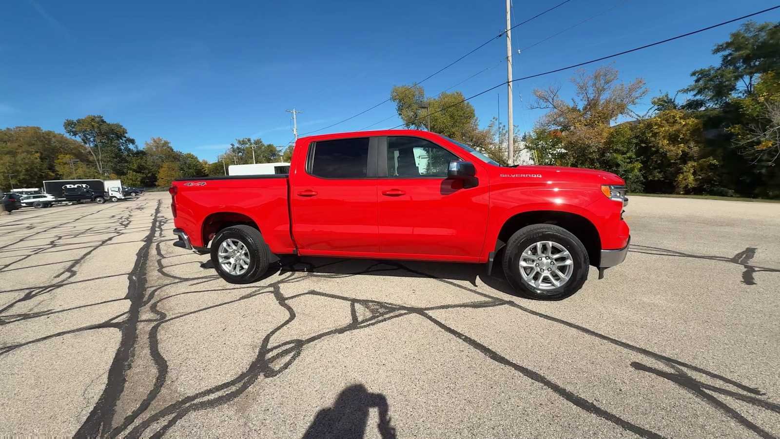 2024 Chevrolet Silverado 1500 LT - Photo 9