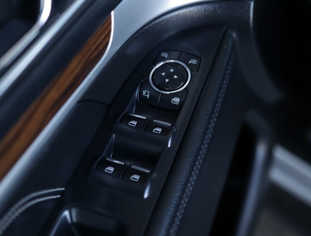2016 Ford Explorer Limited - Photo 25