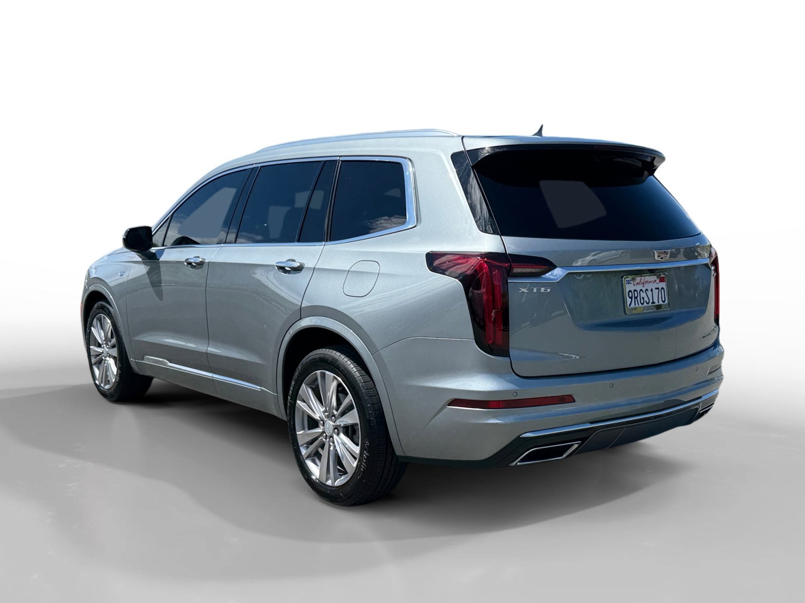 Used 2023 Argent Silver Metallic Cadillac Premium Luxury image 3