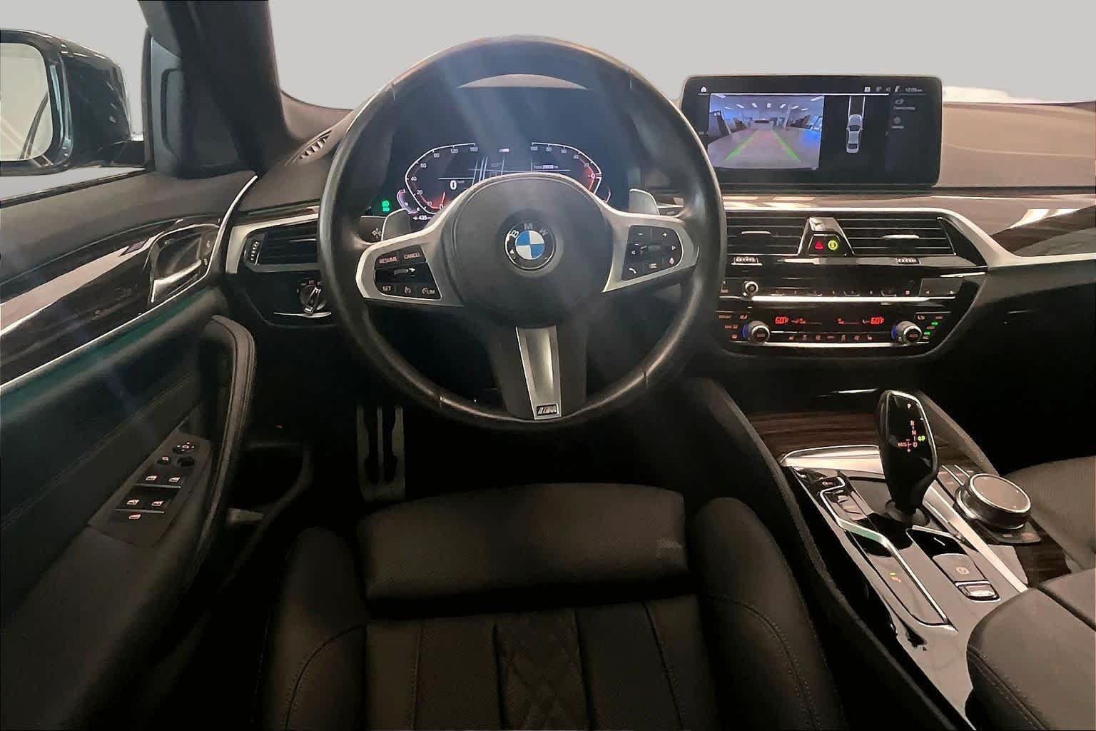 Used 2023 Black Sapphire Metallic BMW 540i image 5