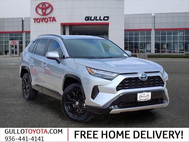Certified Used 2022 SILVER SKY METALLIC Toyota  image 1