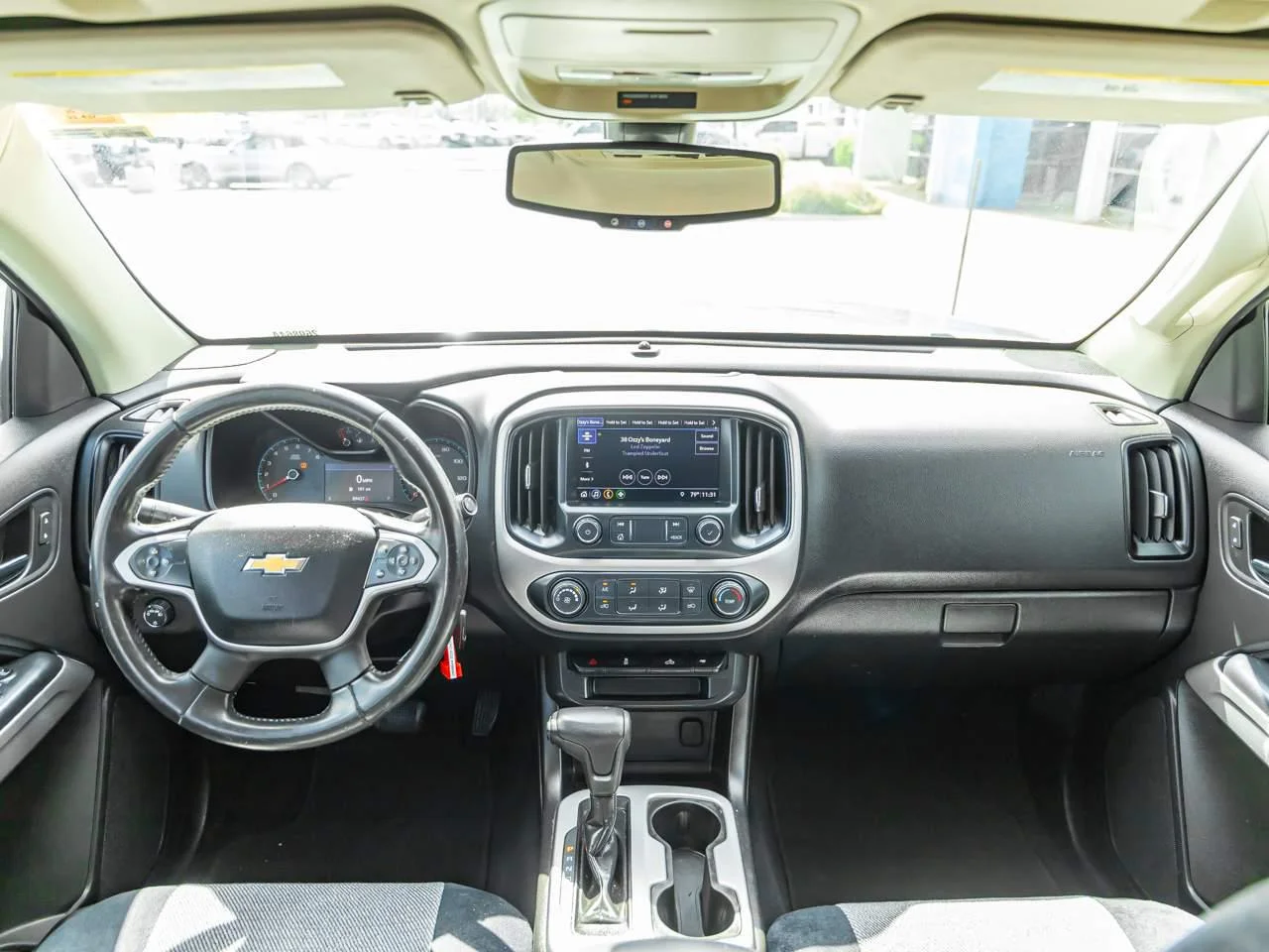 Used 2020 SATIN STEEL METALLIC Chevrolet 2WD LT image 10