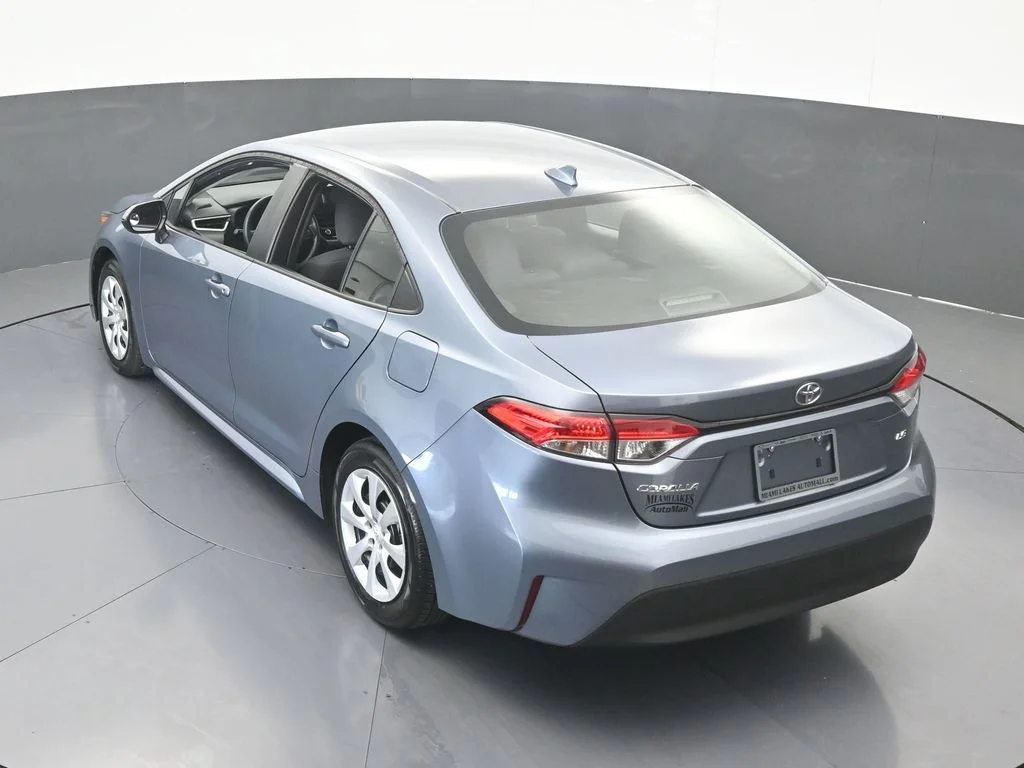 Used 2024 Celestite Toyota LE image 39