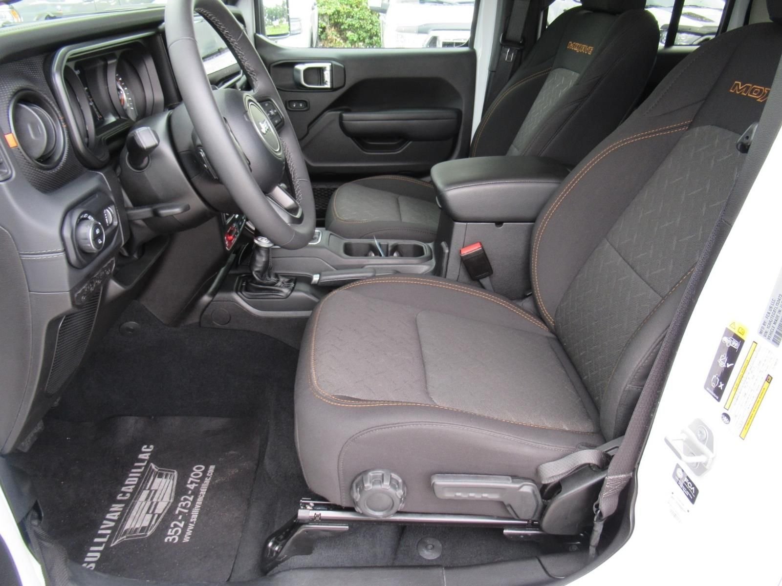 Used 2026 White Jeep Mojave image 19