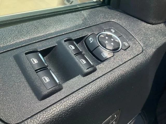Used 2018 Black Ford Platinum image 6
