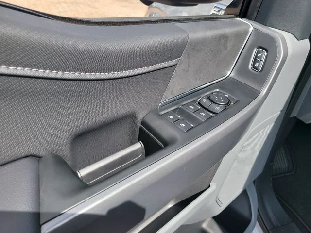 New 2026 Silver Metallic Ford XLT image 17