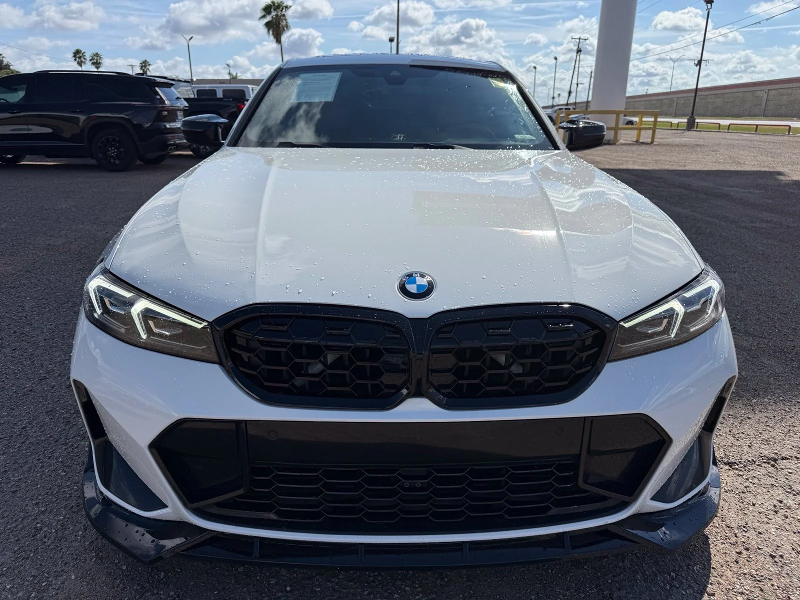 Used 2024 White BMW 330i image 2