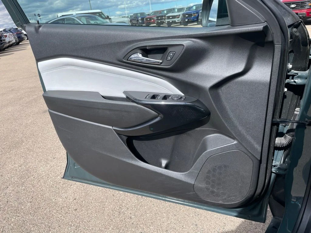 Used 2025 Cypress Chevrolet LT image 48