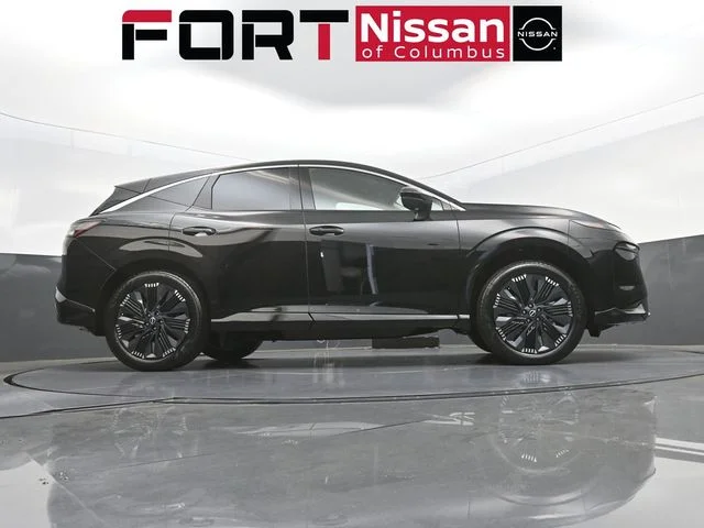 New 2026 Super Black Nissan Platinum image 40