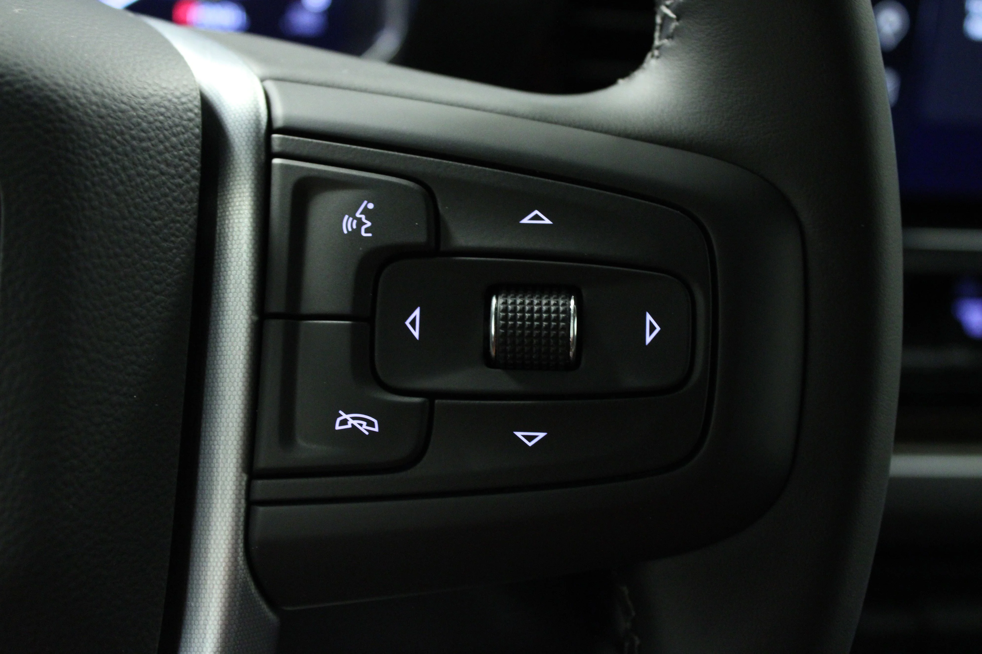 New 2026 Summit White GMC SLE DRW image 21