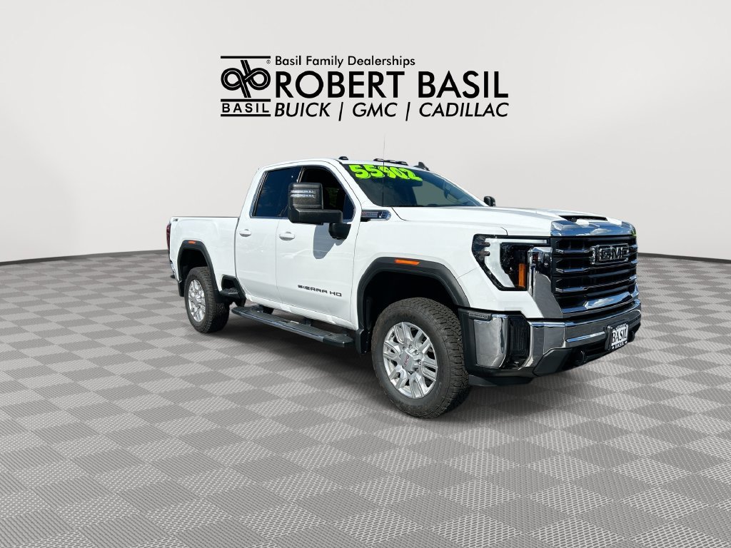 Used 2024 White GMC SLE image 2