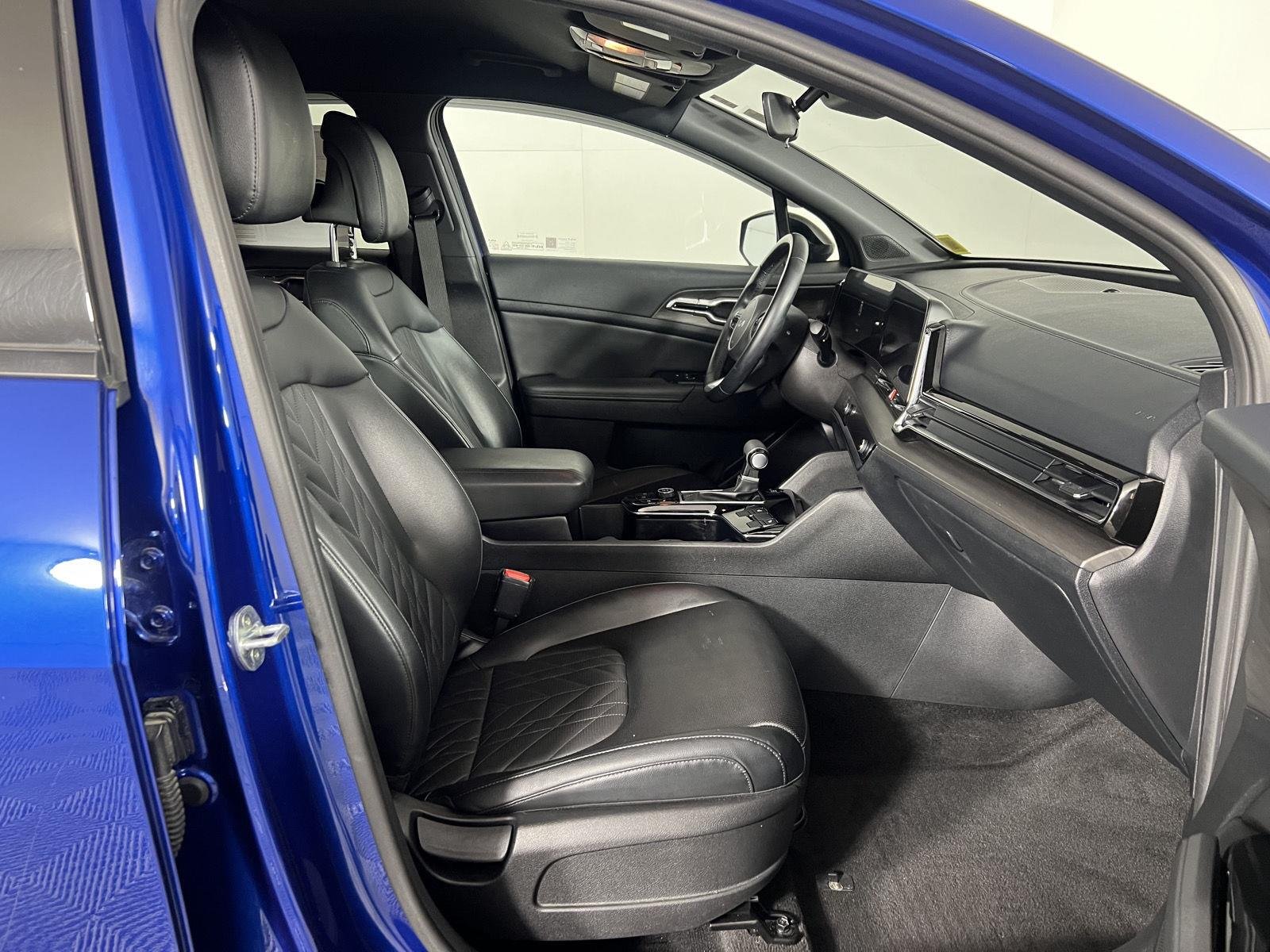 Used 2023 Sapphire Blue Kia X-Line image 21