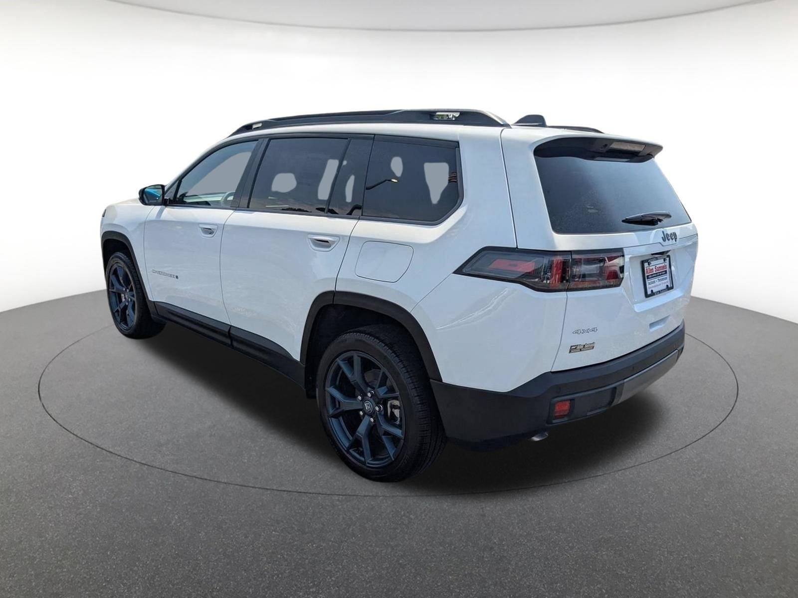 New 2026 Bright White Clear-Coat Exterior Paint Jeep 85th Anniversary image 6