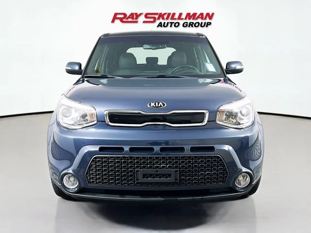 Used 2015 Blue Kia Exclaim image 2