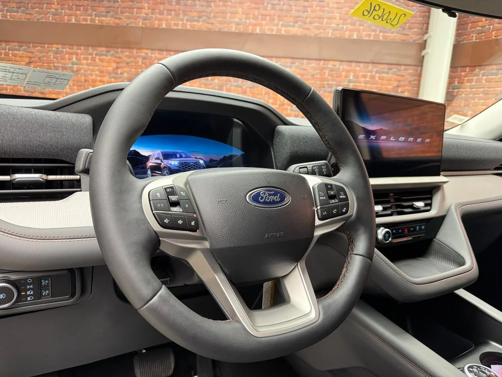 New 2026 Agate Black Metallic Ford Active image 14