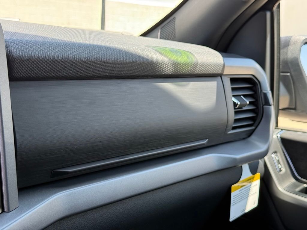 New 2026 Antimatter Blue Metallic Ford XLT image 8