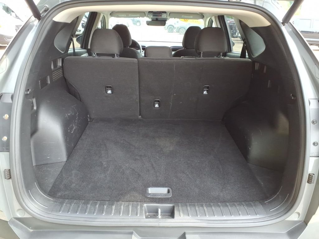 Certified Used 2024 Hampton Gray Hyundai SEL image 12