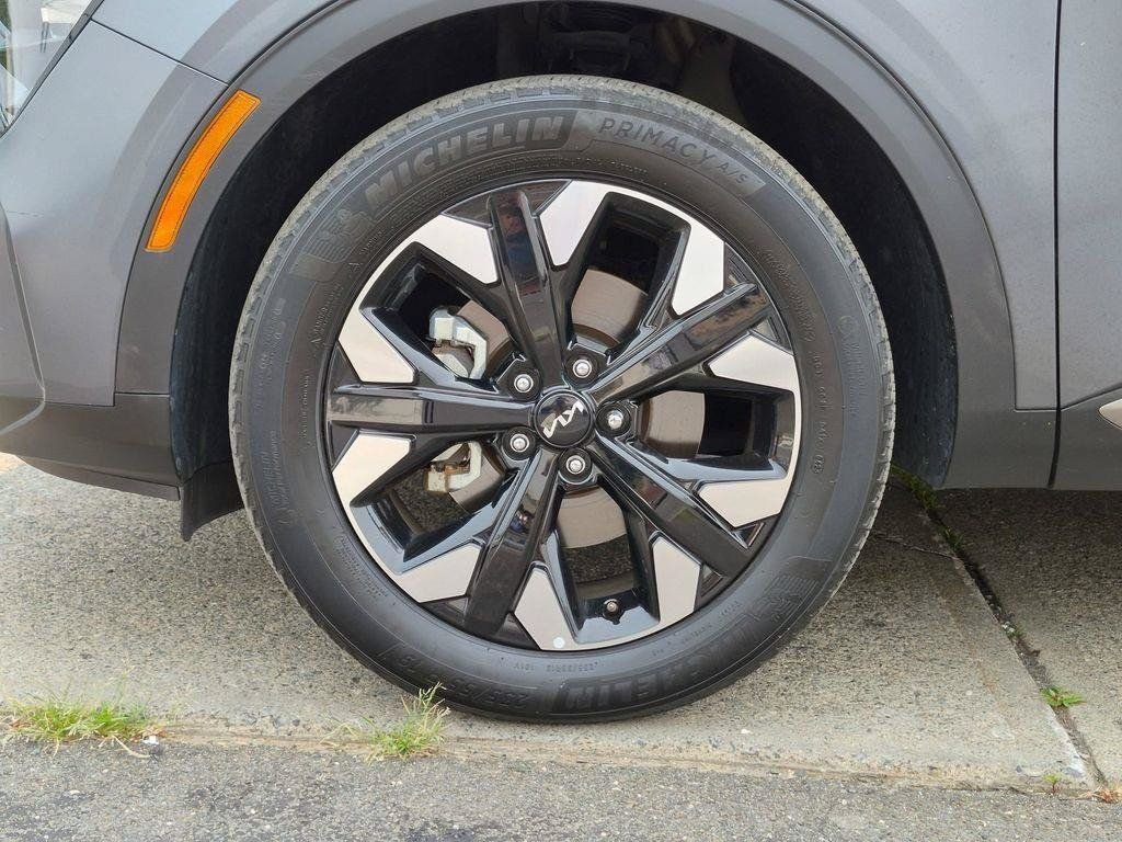 Used 2023 Gray Kia X-Line image 30