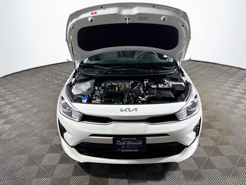 Used 2023 White Kia S image 21
