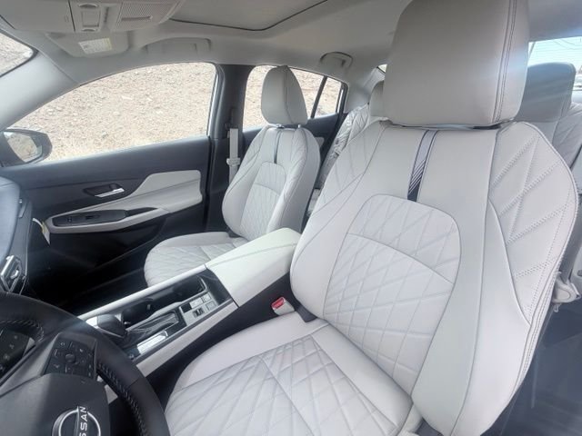 New 2026 Aspen White TriCoat Nissan SL image 23