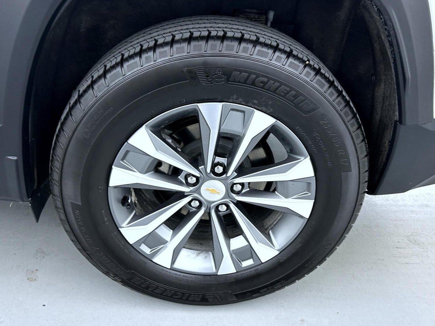 Used 2026 White Chevrolet LT image 23