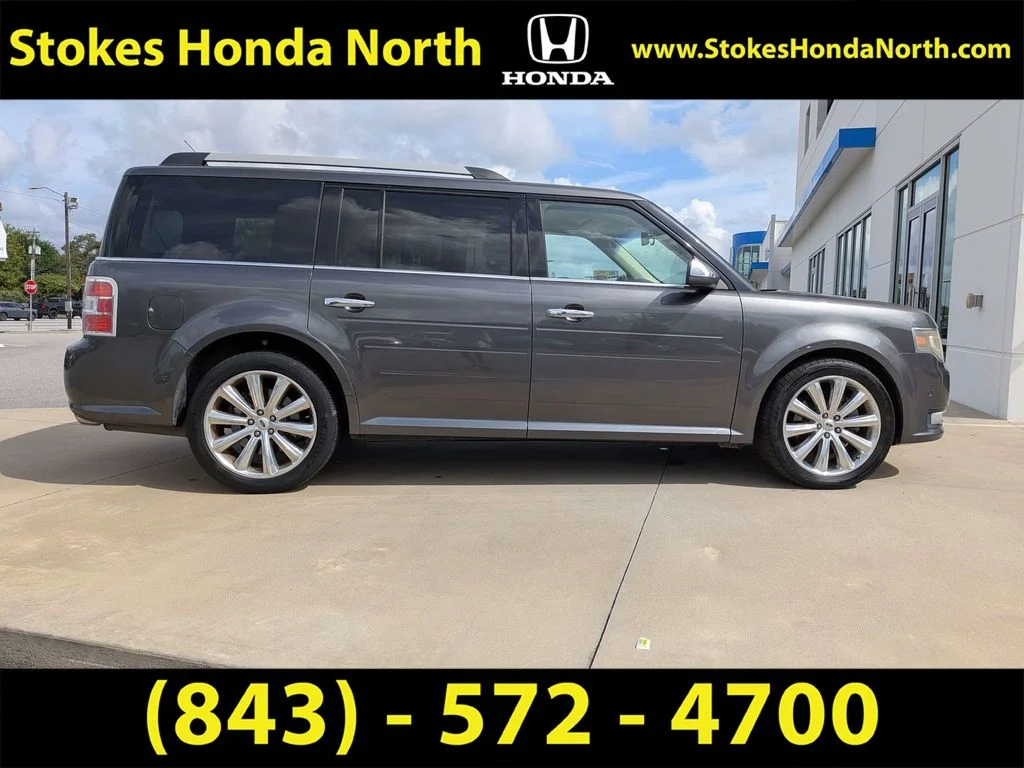 Used 2017 Gray Ford Limited image 9