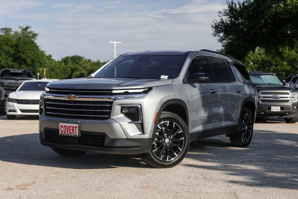 2025 Chevrolet Traverse AWD LT's photo