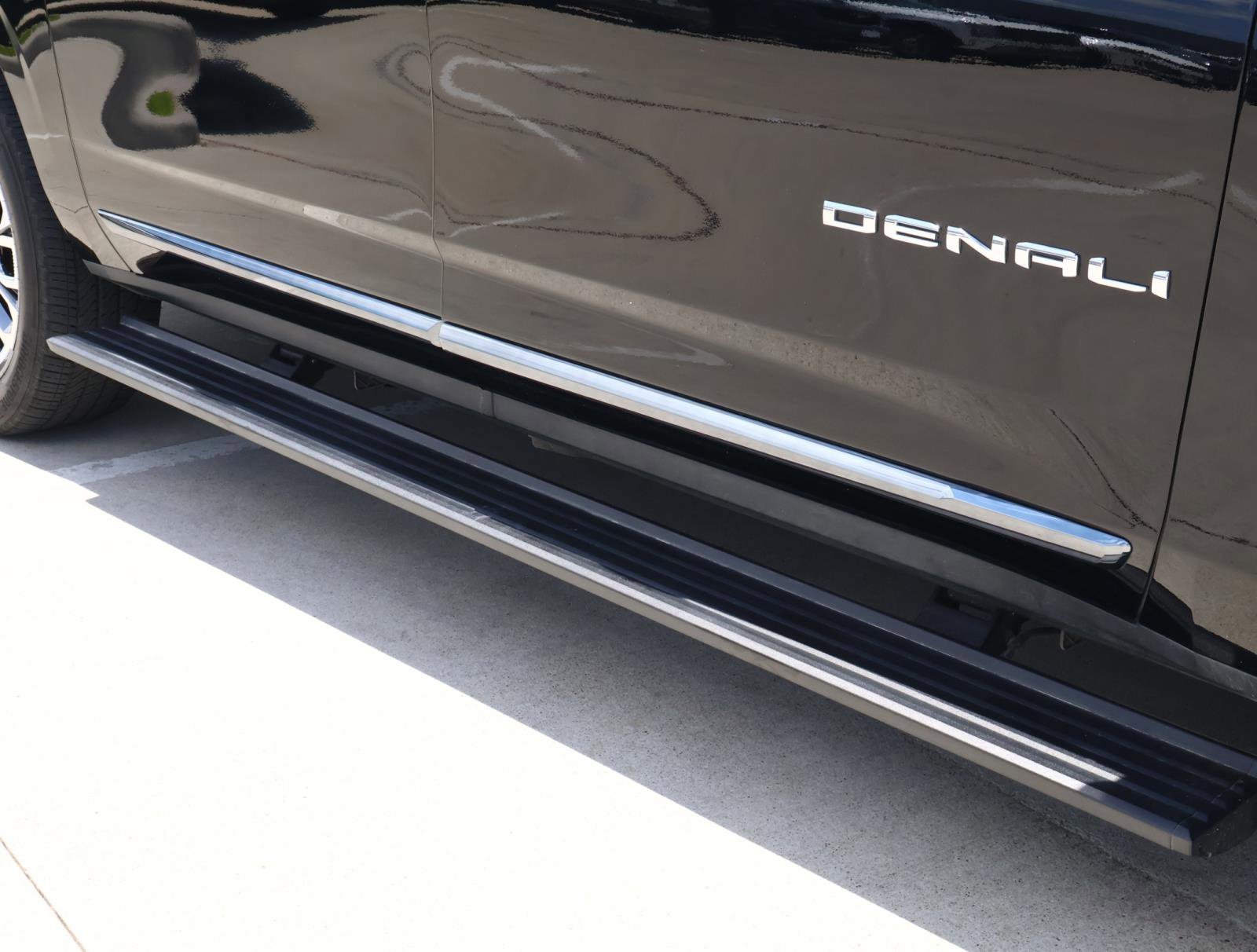 2023 GMC Yukon XL Denali Ultimate - Photo 8