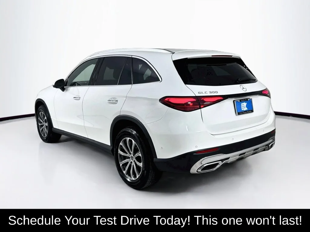 Used 2024 Polar White Mercedes-Benz GLC 300 image 5