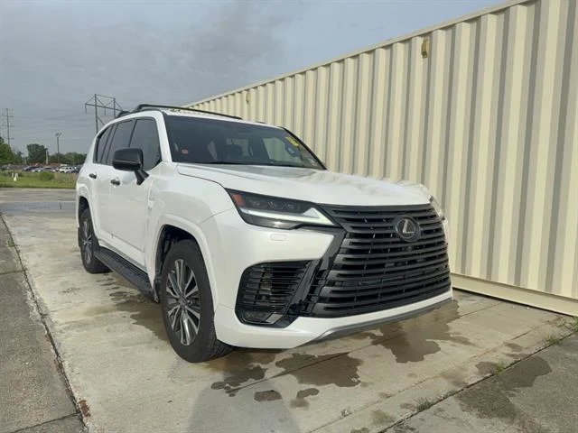 2022 Lexus LX 600 600 Premium's photo