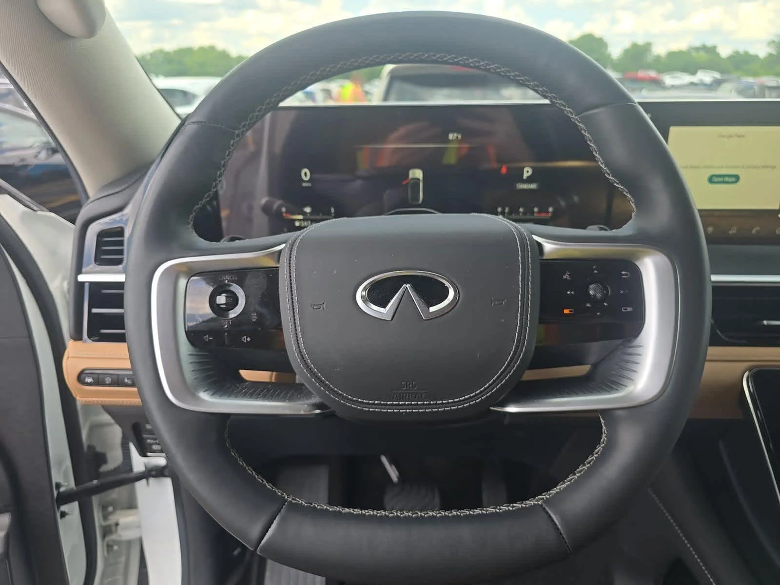 Certified Used 2025 Radiant White INFINITI SENSORY image 11