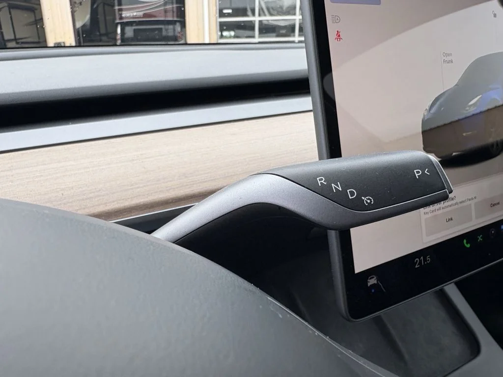 Used 2024  Tesla Long Range image 20