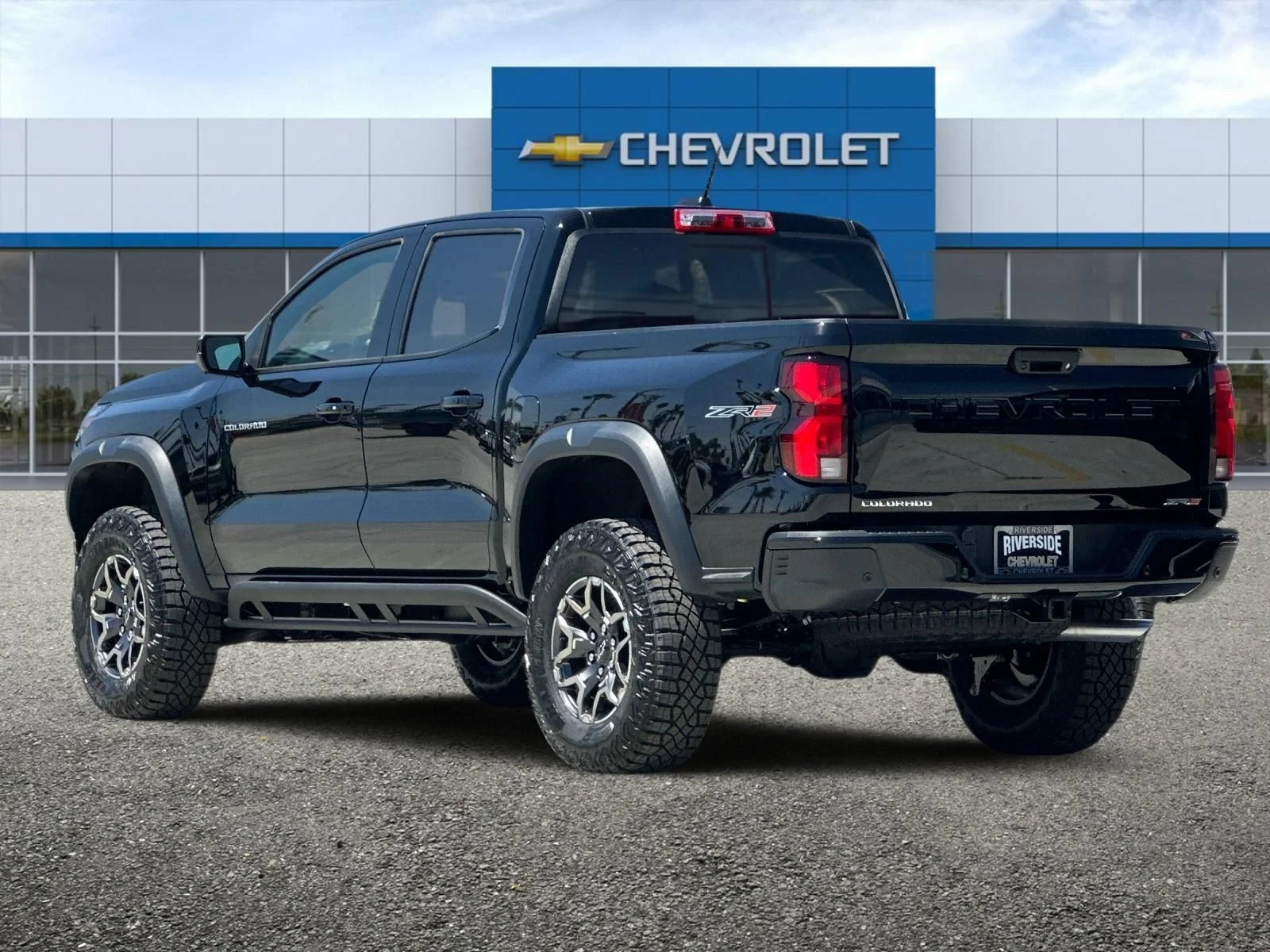 2026 Chevrolet Colorado ZR2 - Photo 6