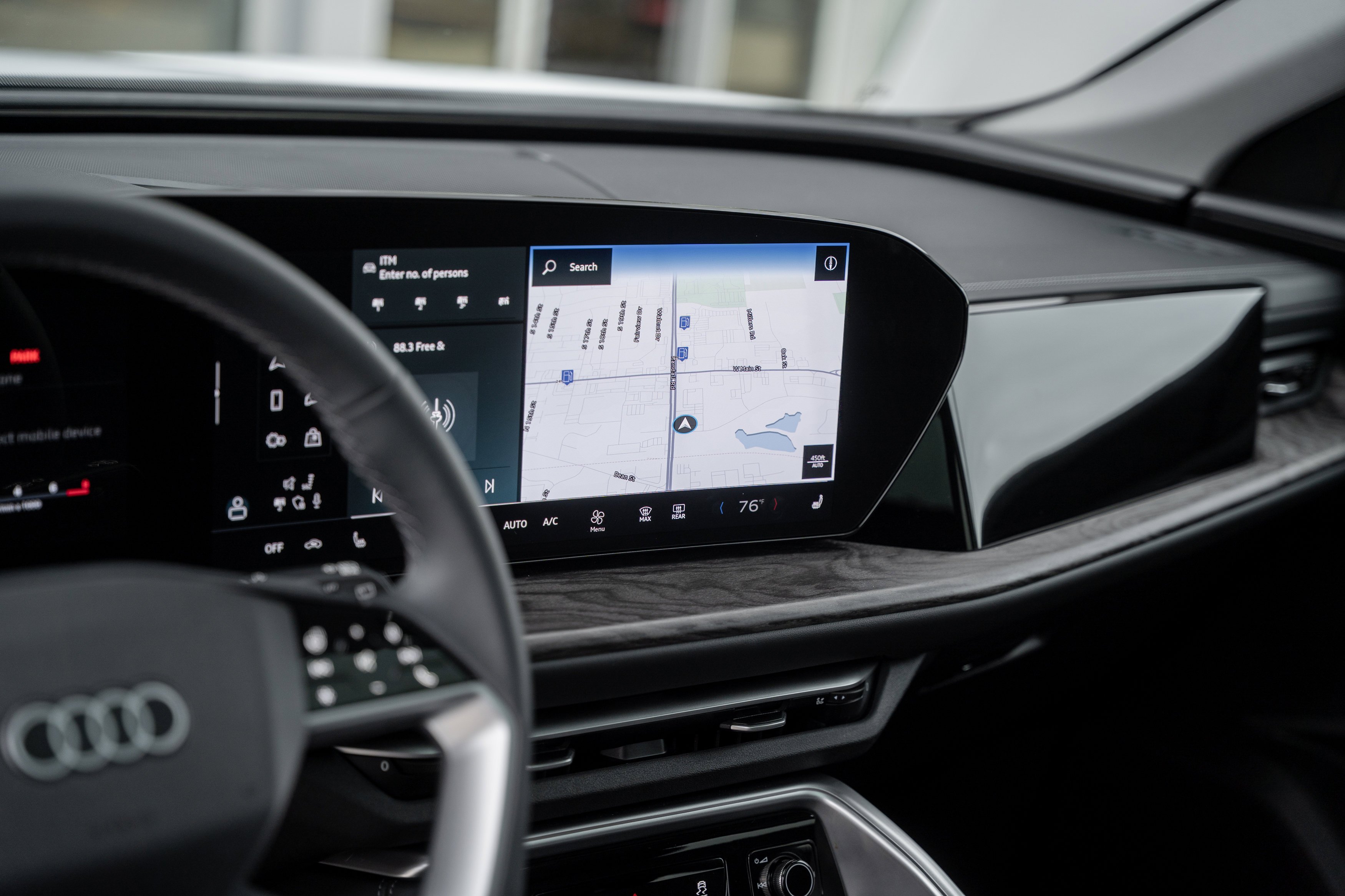 2025 Audi Q5 Premium - Photo 8