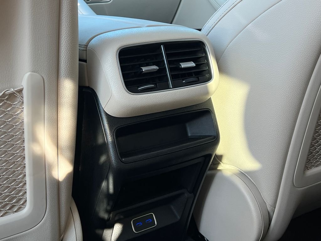 Certified Used 2025 White Mercedes-Benz GLE 350 image 27