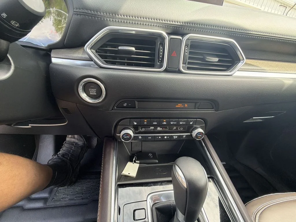 Used 2025 White Mazda 2.5 Turbo Signature image 18