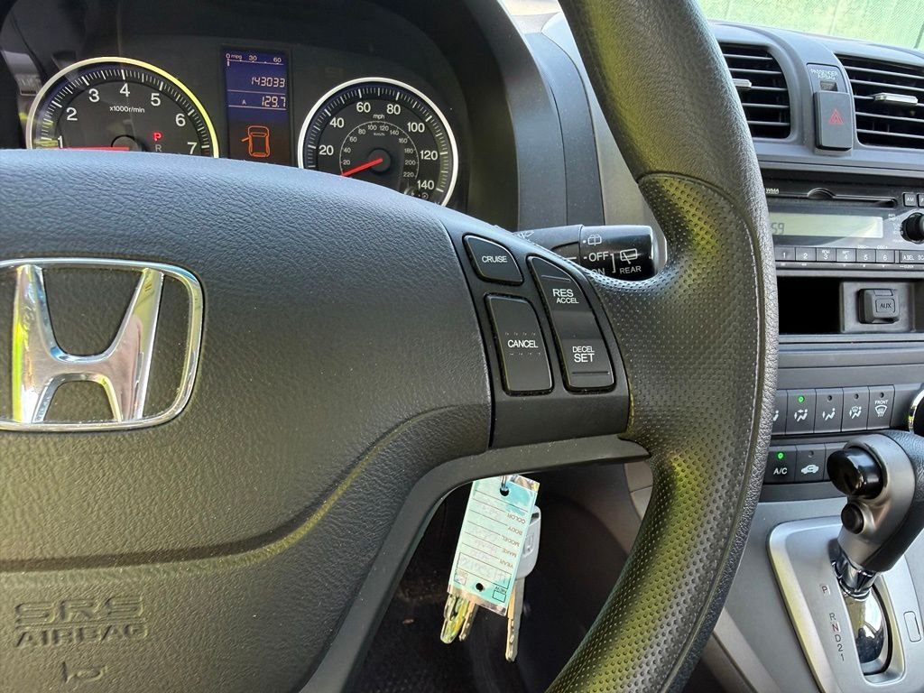 Used 2010 Urban Titanium Metallic Honda LX image 10
