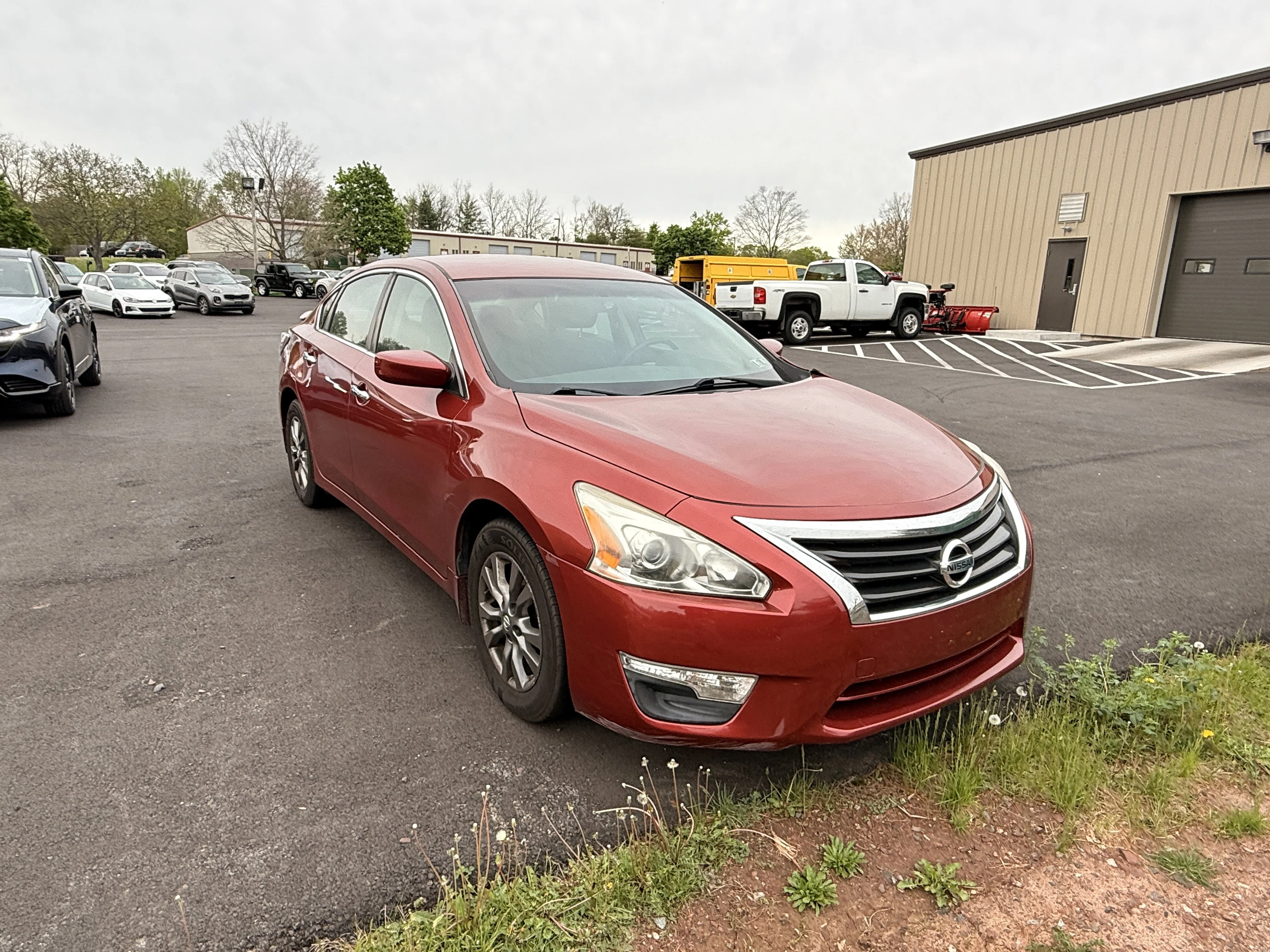 Used 2015 Nissan Altima S with VIN 1N4AL3AP5FC587169 for sale in Colmar, PA