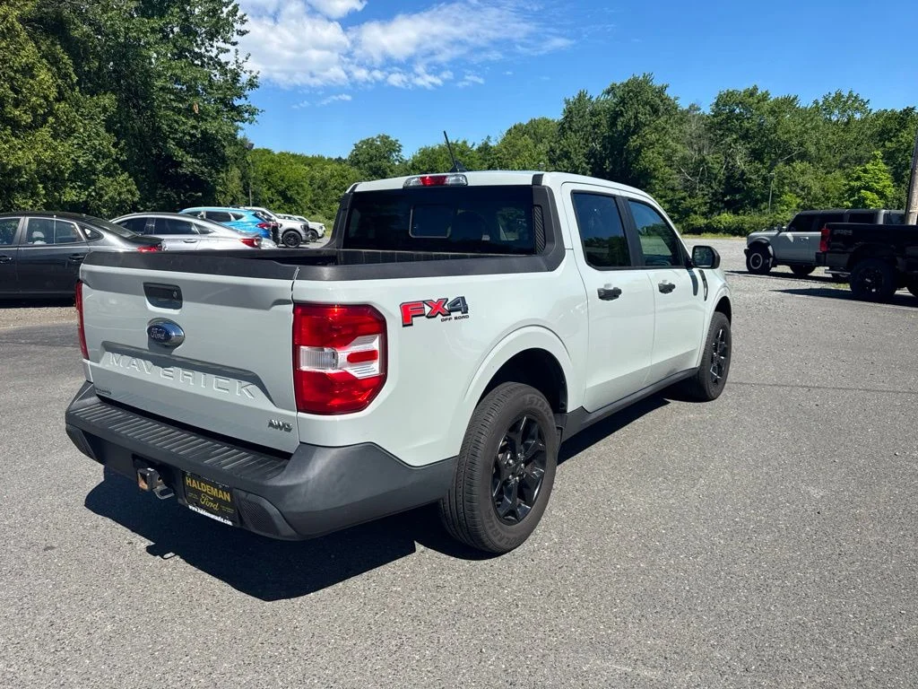 Used 2022 Green Ford XLT image 6